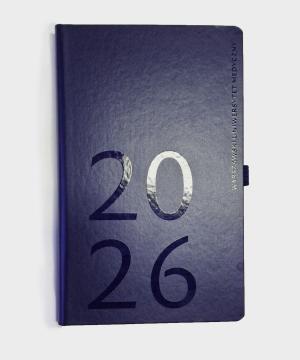 Granatowy kalendarz z rokiem 2026